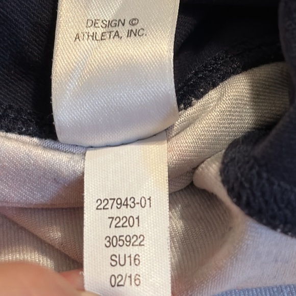 Athleta Salutation Chatarunga Colorblock Cropped Capri Legging XS #227943-01 - Picture 12 of 13